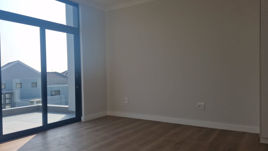 4 Bedroom Property for Sale in Sandown Western Cape
